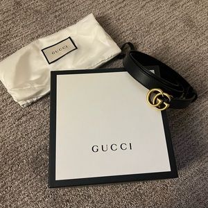 Gucci - LEATHER BELT WITH DOUBLE G BUCKLE